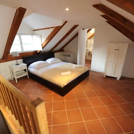 Kaleta House By Duhomes *