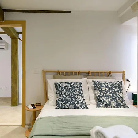 Kaleta House By Duhomes アパート