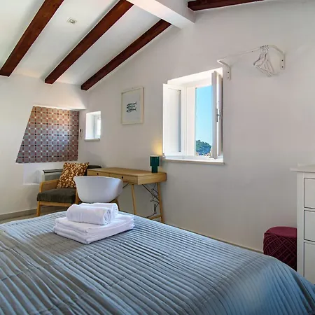 Kaleta House By Duhomes